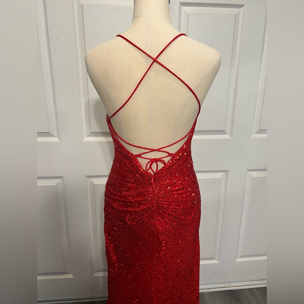 Jessica Rabbit Red Dress - Picture 10 of 15